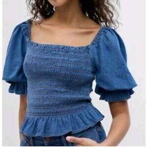 Gap Smocked‎ Denim Top Womens XXS Blue Medium Wash Square Neck Puff Sleeve Boho